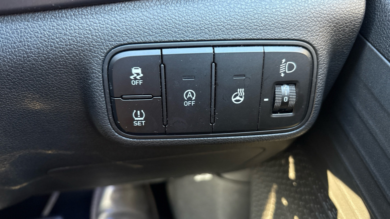 Hyundai i20 1.0T GDi 48V MHD Premium 5dr DCT Petrol Hatchback